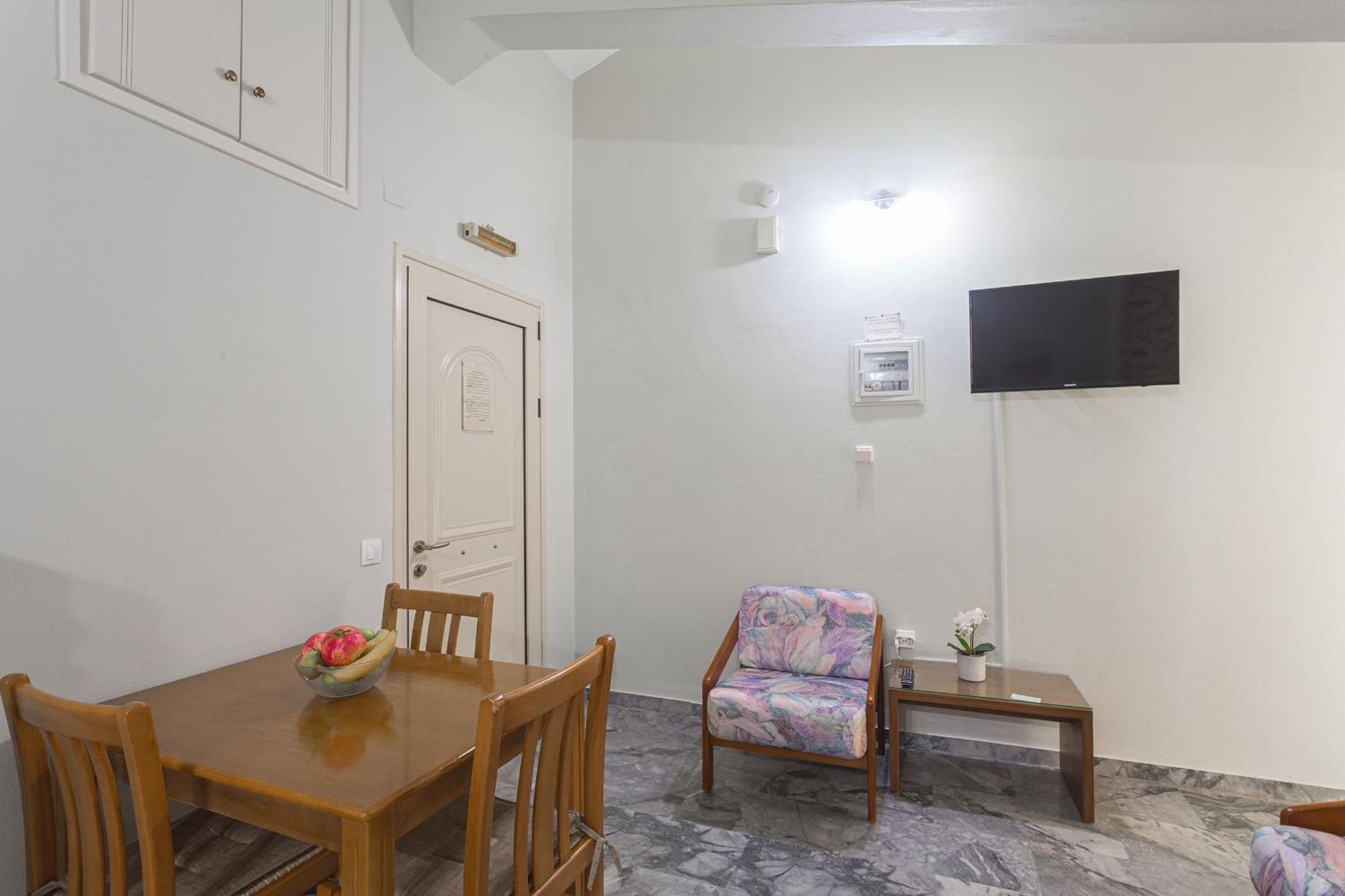 Remvi Hotel - Apartments Stoúpa Zimmer foto