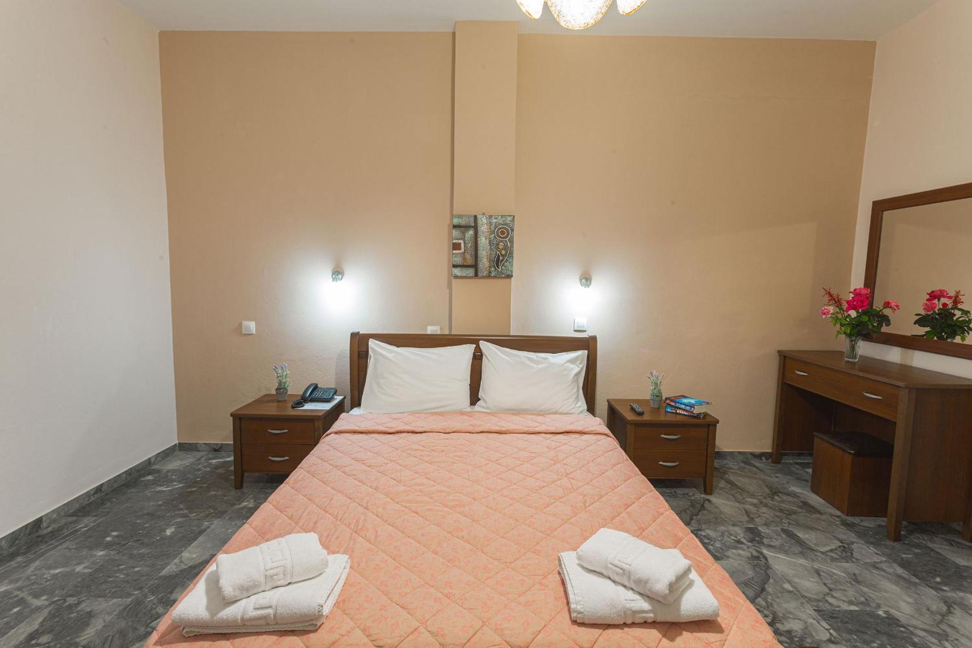 Remvi Hotel - Apartments Stoúpa Zimmer foto